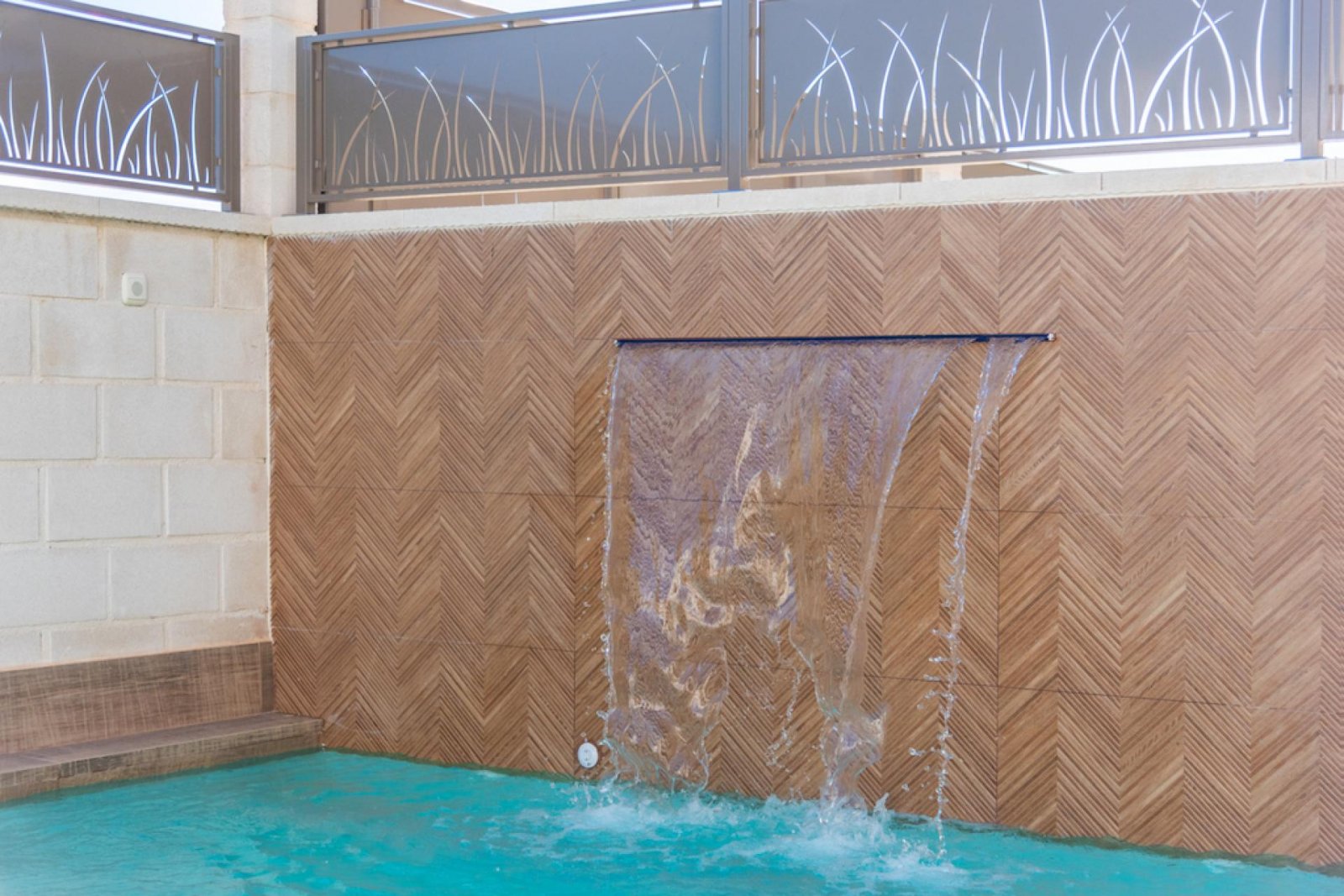 Moderne Villa mit 3 Schlafzimmern, privatem Pool & eigenem Parkplatz – Exklusives Wohnen