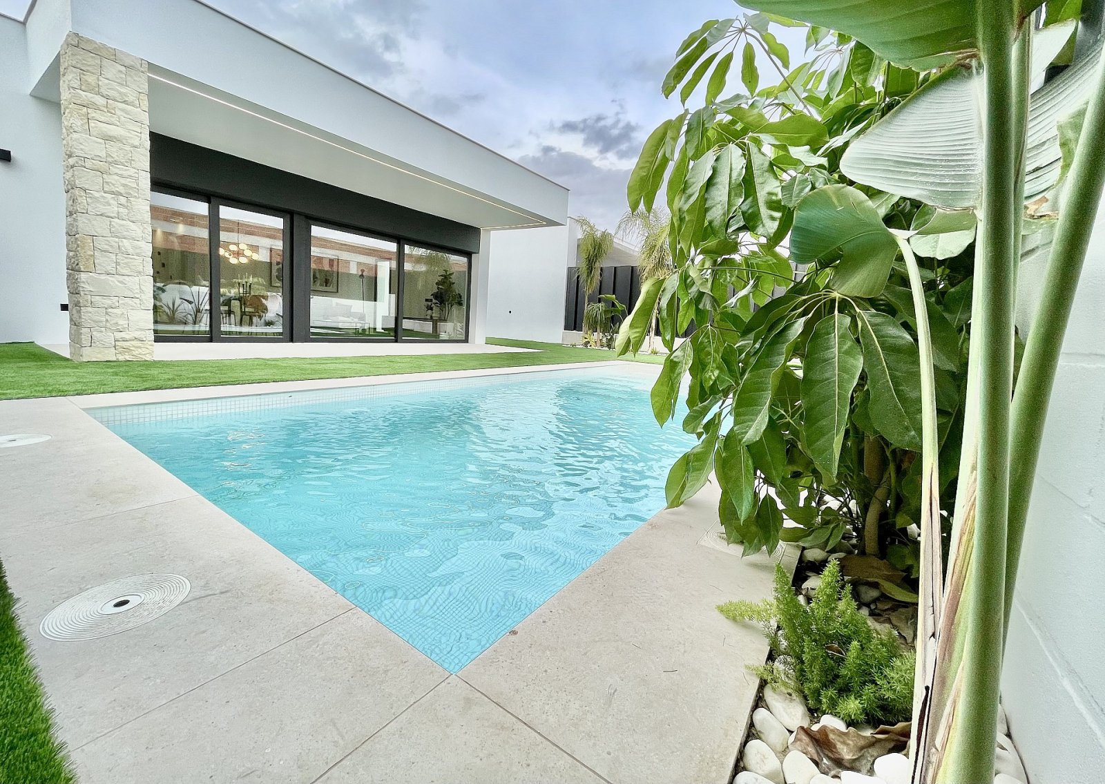 Exklusive Villa mit Pool und Garten in Molina de Segura