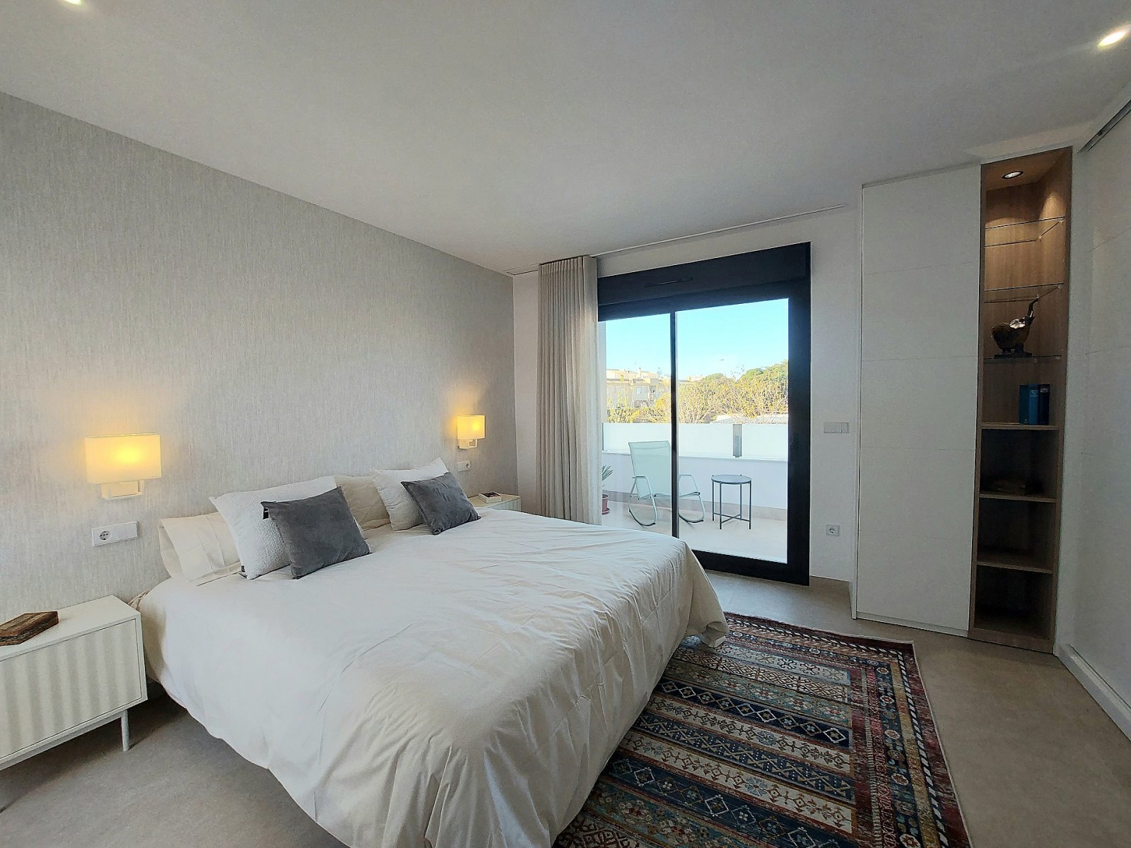 Exklusive Terrassen-Villa am Meer