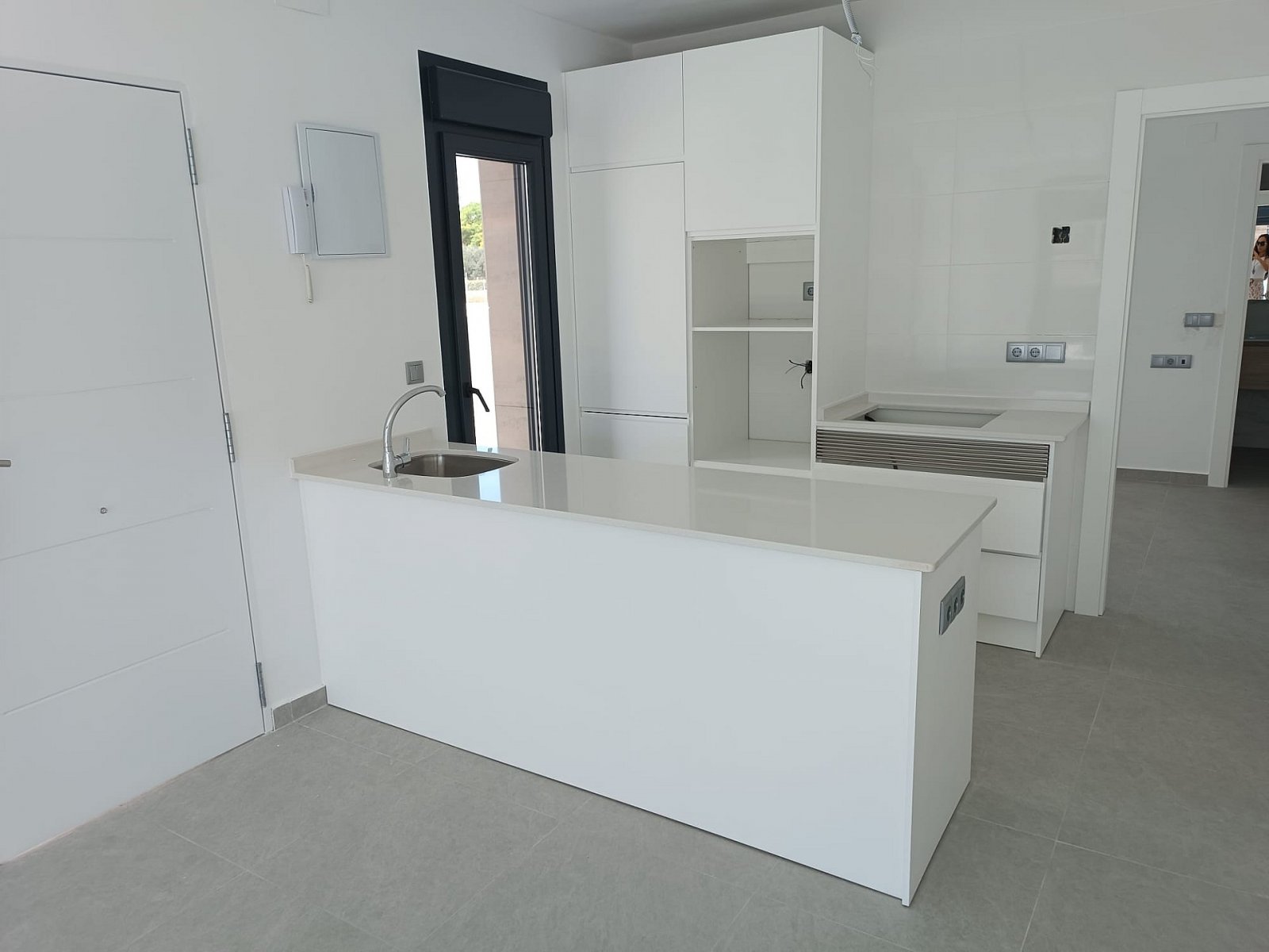 Moderne Reihenvilla mit Pool & Terrasse