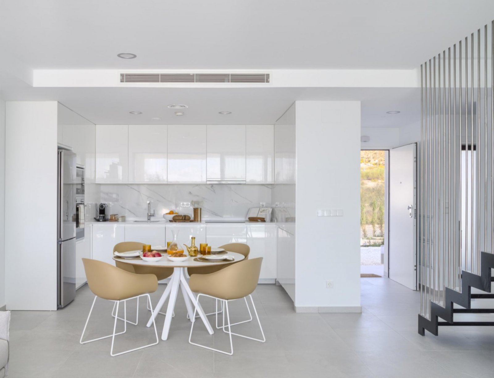 Exklusive Villa mit 3 Schlafzimmern, Pool und Garage in Altaona Golf