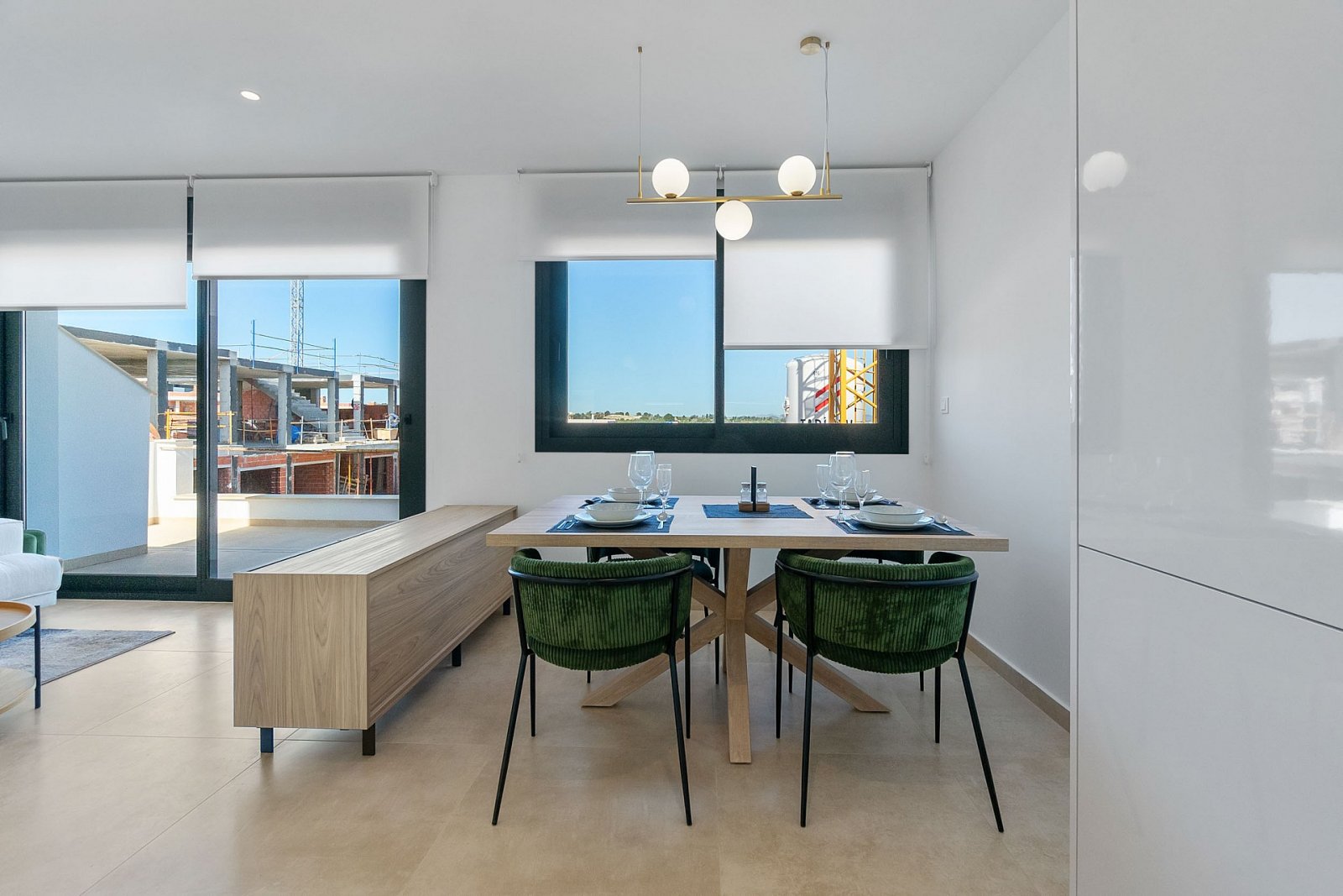 Apartment mit Solarium, Pool und Lagunenblick