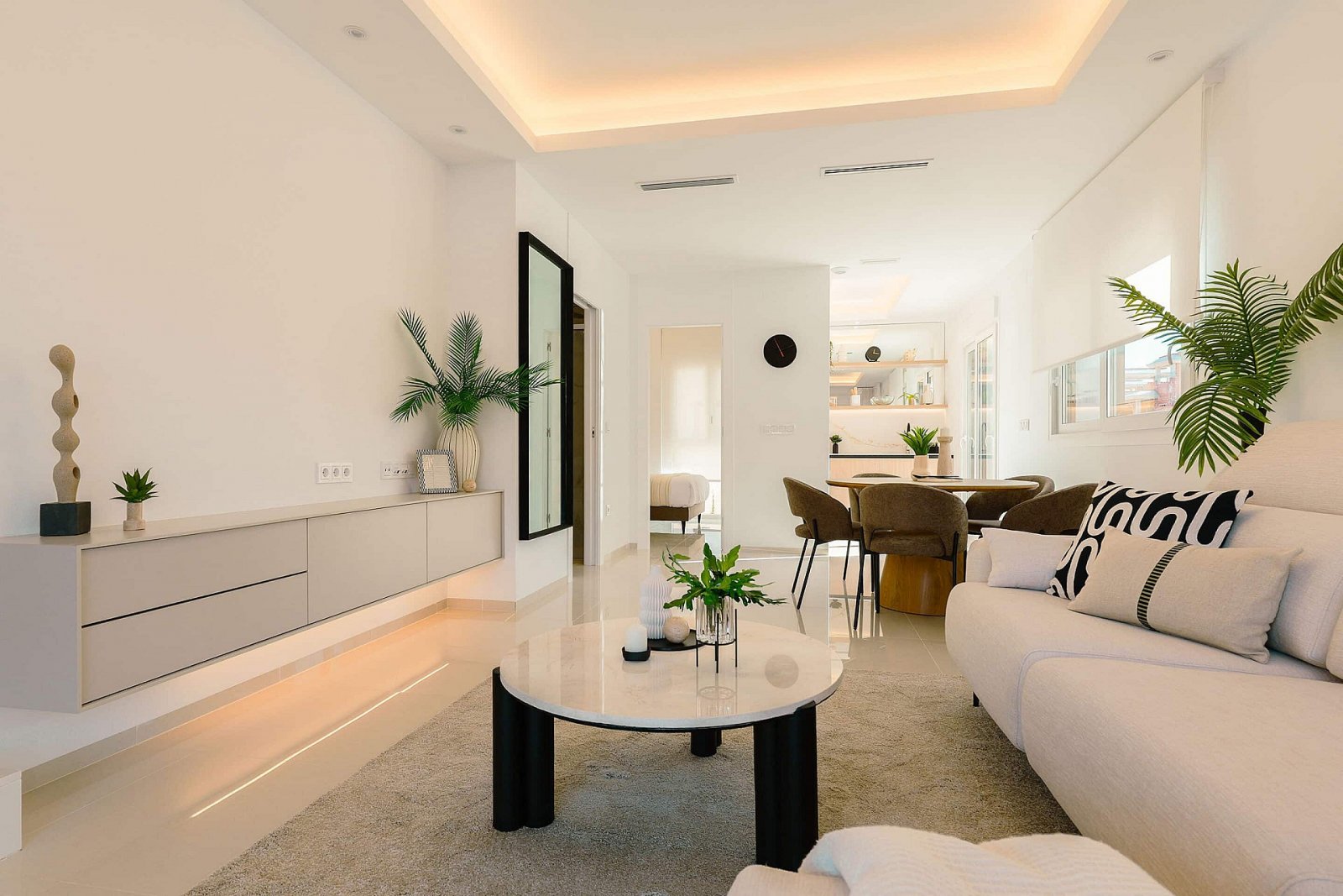 Terrassenvilla mit Pool, Nähe Strand & Golf