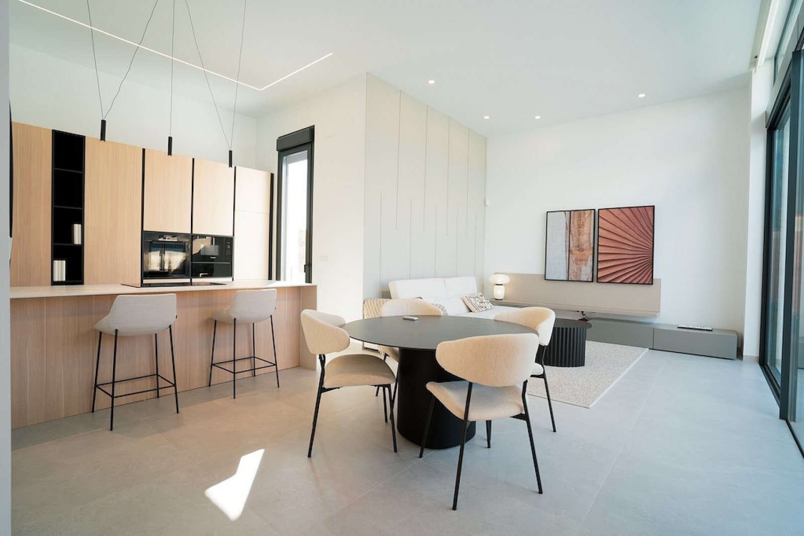 Moderne Villa mit privatem Pool