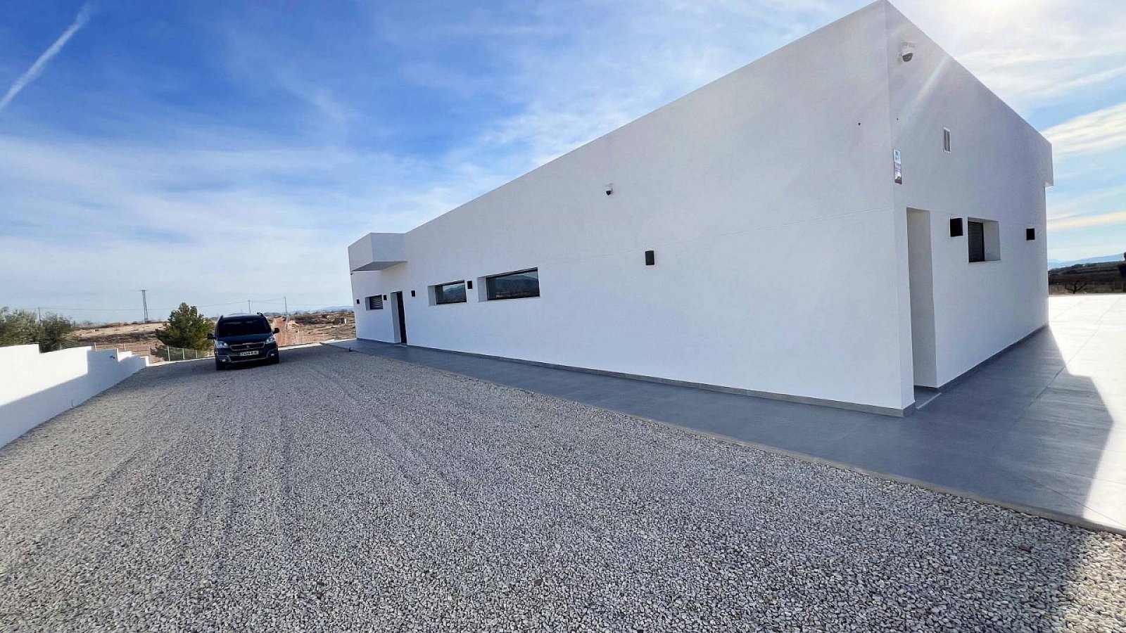 Avantgardistische Villa mit Pool und spektakulären Panoramablicken