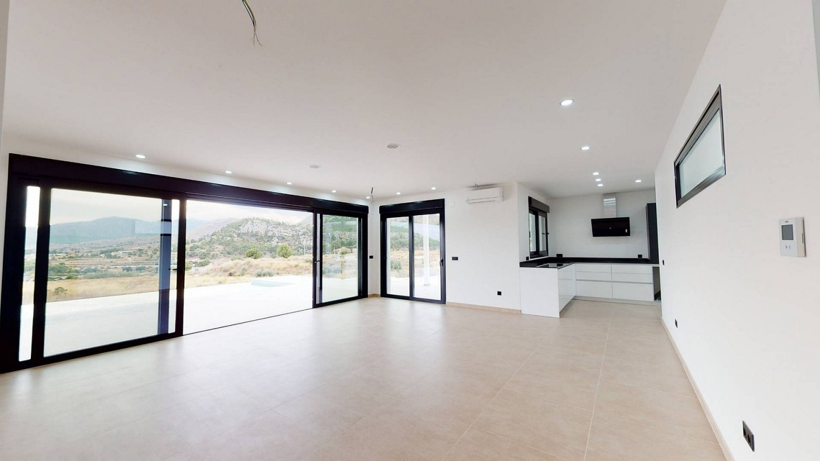 Avantgardistische Villa mit Pool und spektakulären Panoramablicken