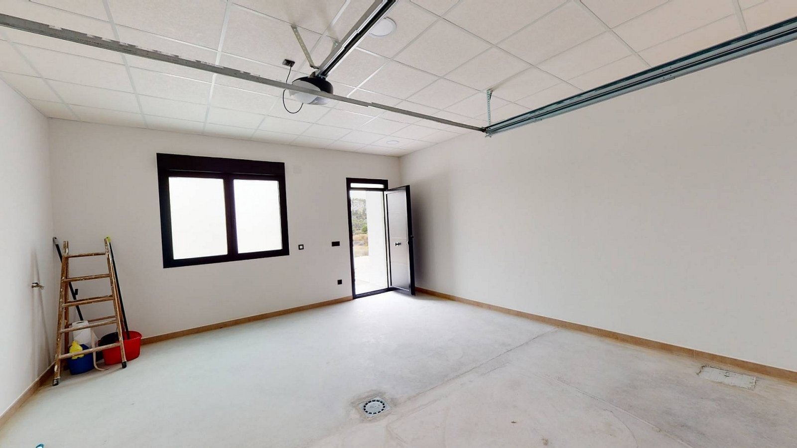 Avantgardistische Villa mit Pool und spektakulären Panoramablicken