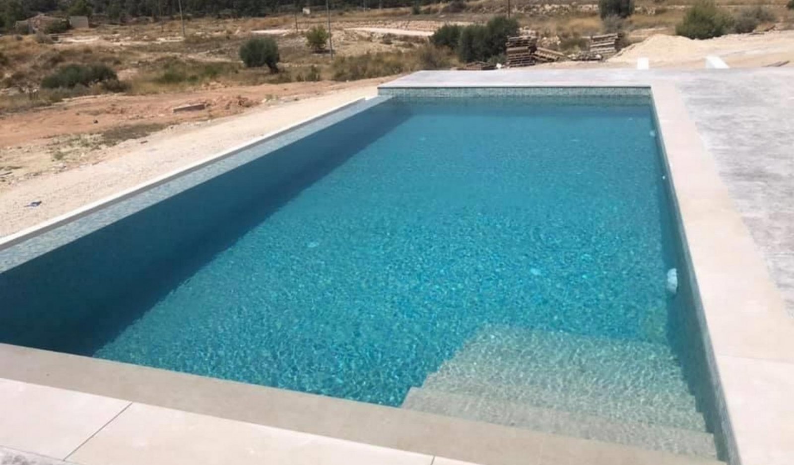 Design-Villa mit Privatpool und elegantem Wohnkonzept