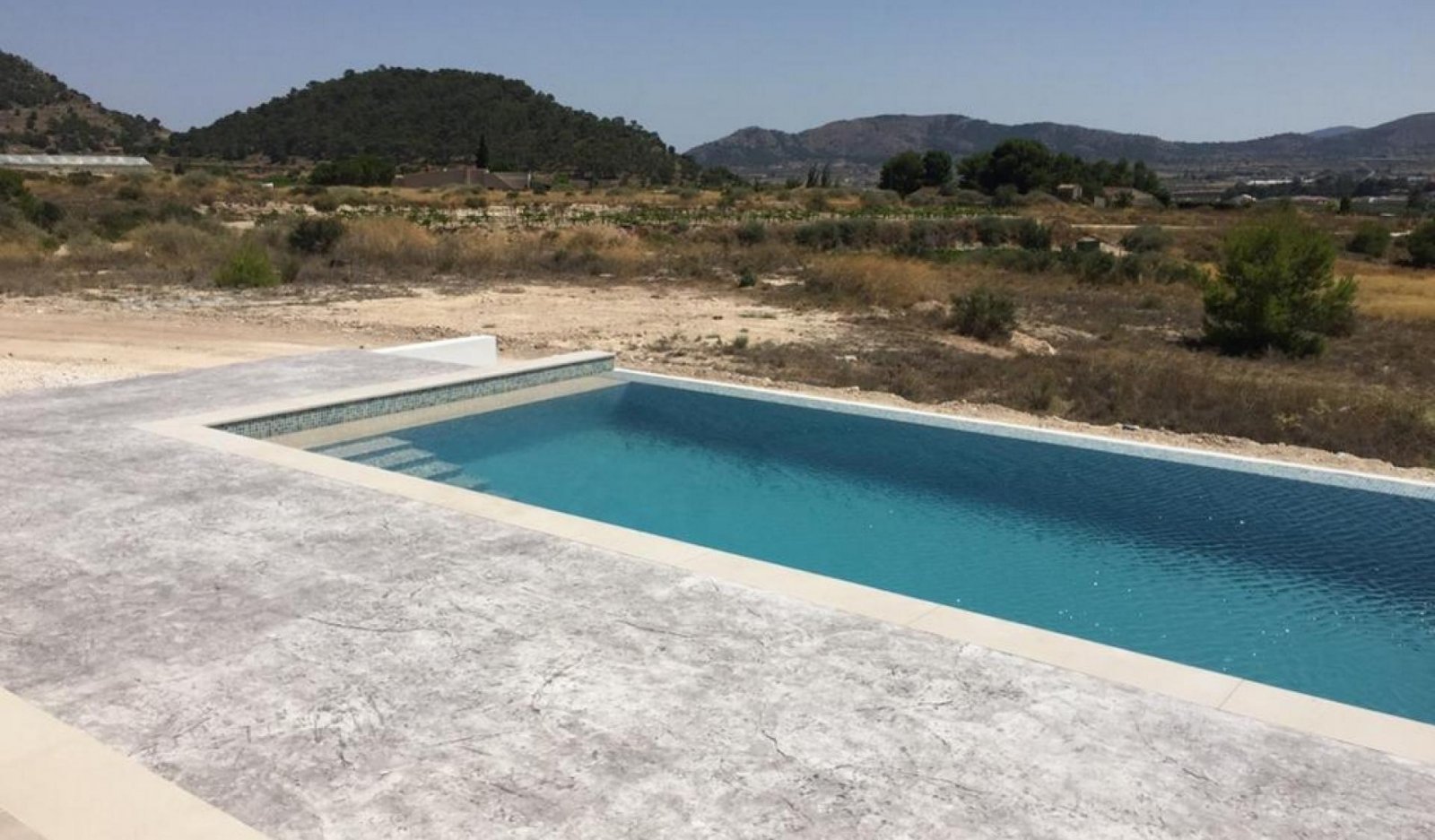 Design-Villa mit Privatpool und elegantem Wohnkonzept