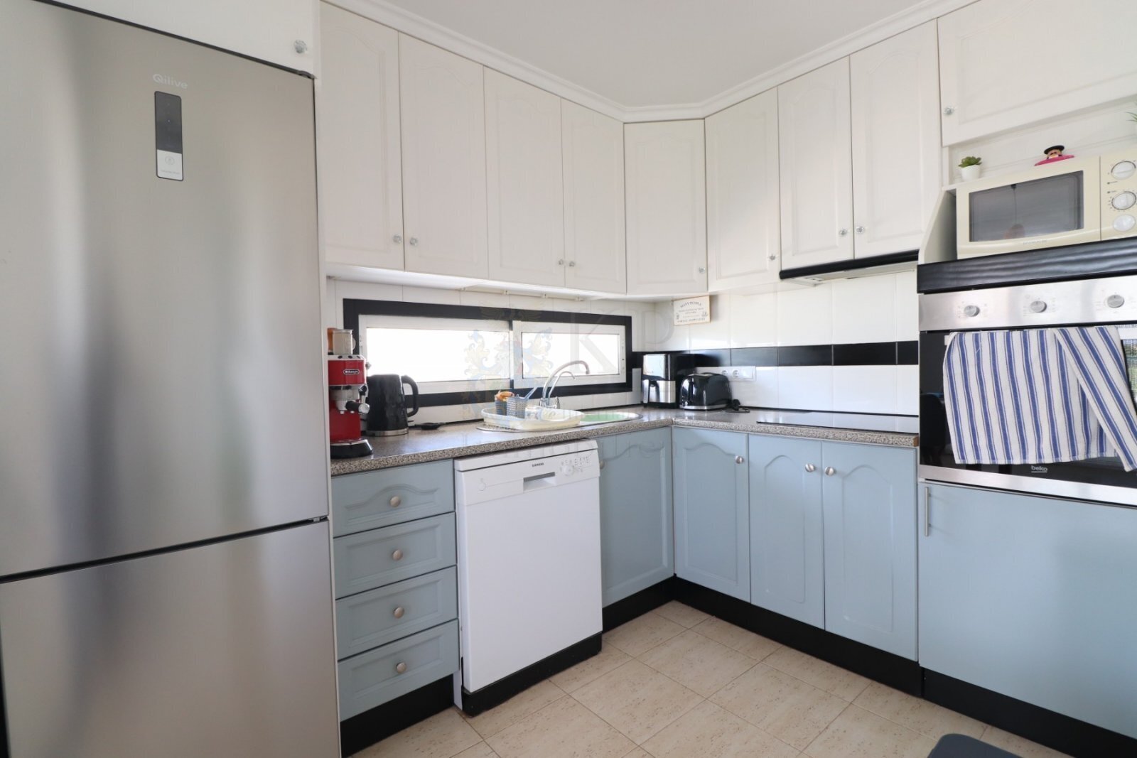 Helle Wohnräume mit fantastischem Ausblick