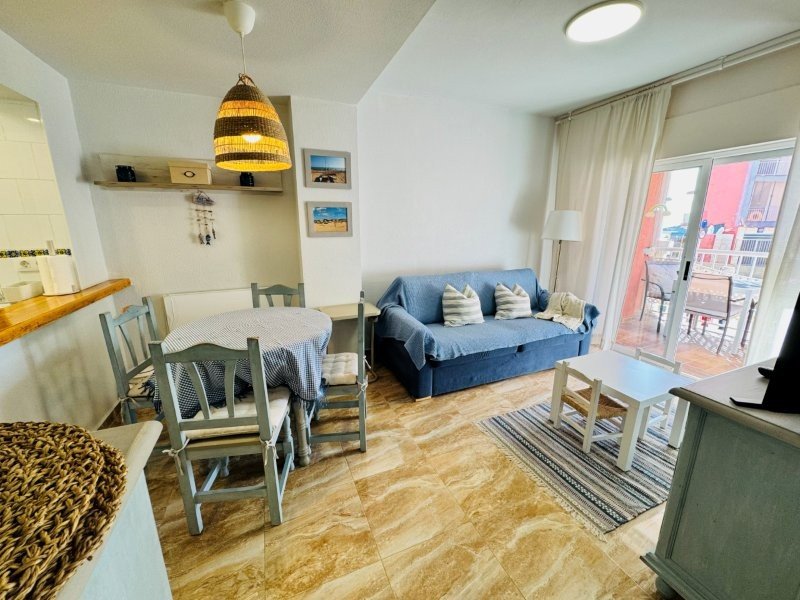 Strandnahe Wohnung mit Meerblick & Terrasse