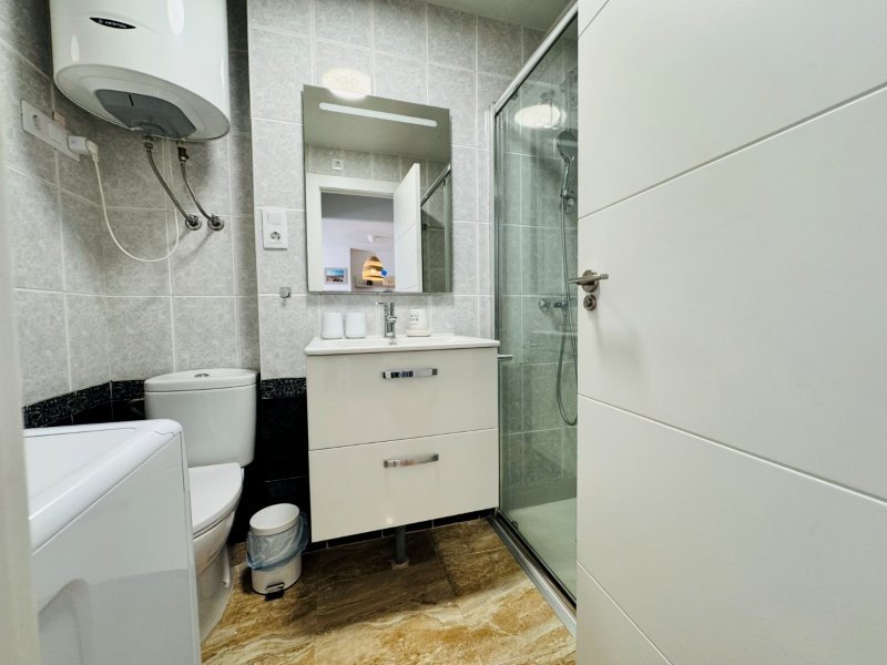 Strandnahe Wohnung mit Meerblick & Terrasse