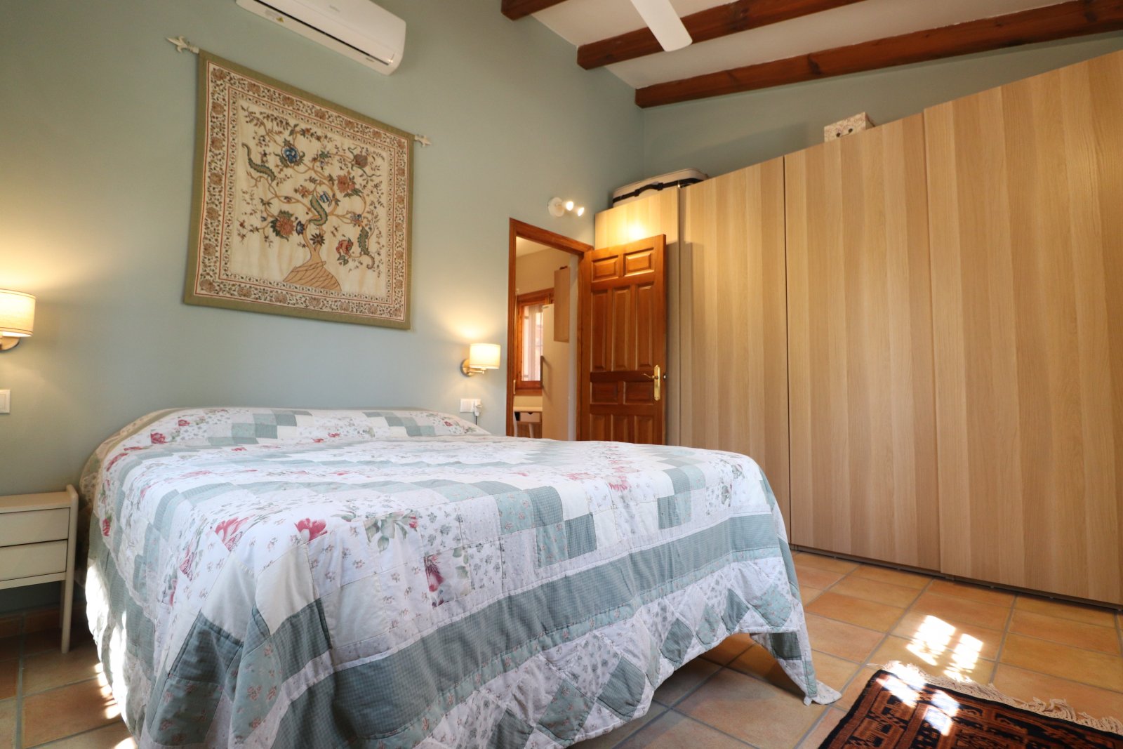 Exklusive Landresidenz mit Pool, BBQ-Bereich und herrlichen Ausblicken