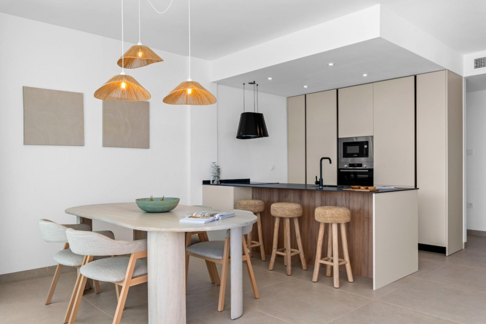Exklusive Apartments mit Pool und Meerblick