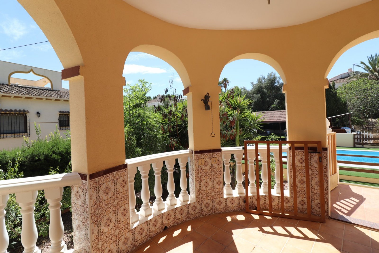 Stilvolle Villa mit privatem Gartenparadies