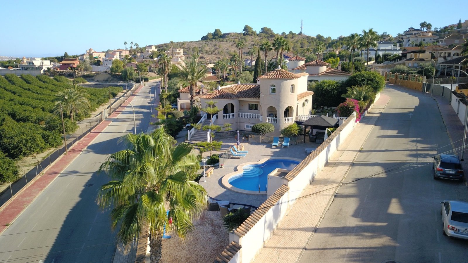 Algorfa: Luxusresidenz mit Garten, Pool und BBQ 
