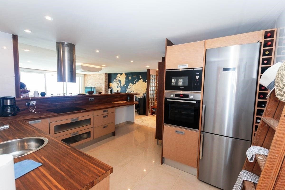 Traumhafte Wohnung direkt am Meer mit Panoramablick