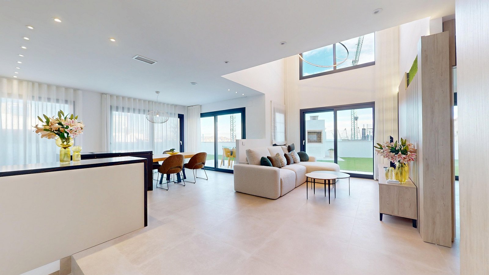 Moderne Villa mit Solarium und Pool