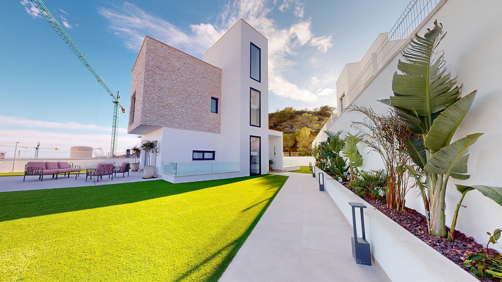 Moderne Villa mit Solarium und Pool