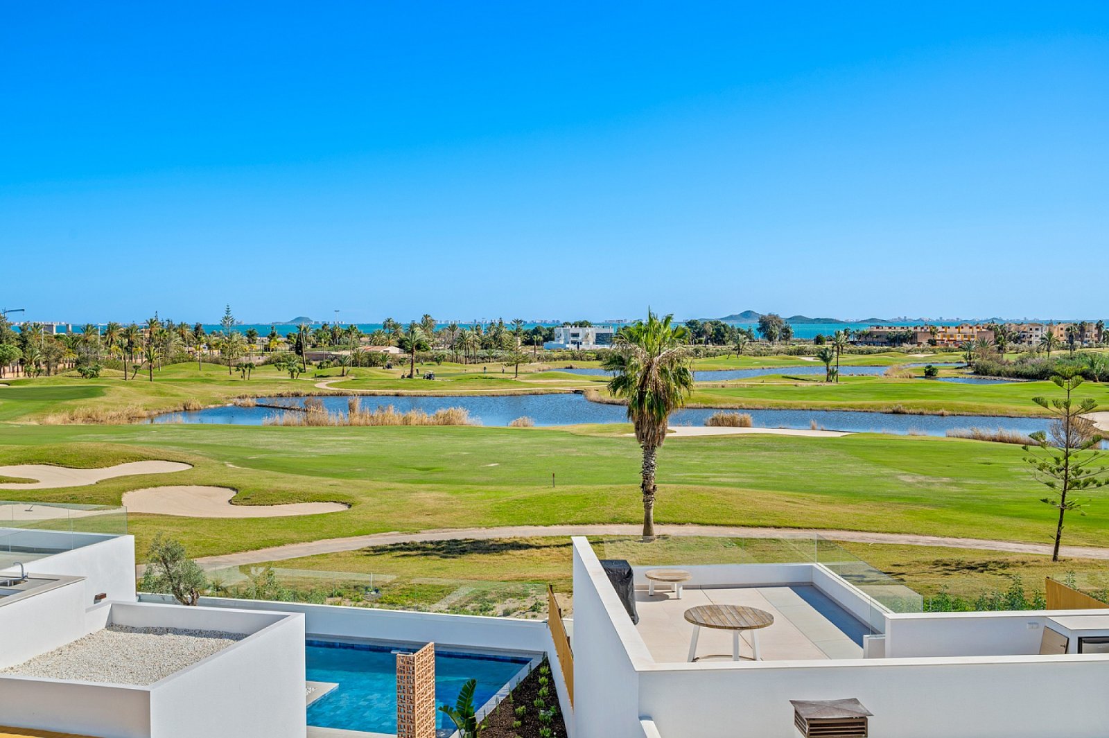 Los Alcazares: Gartenapartment mit Komfort 