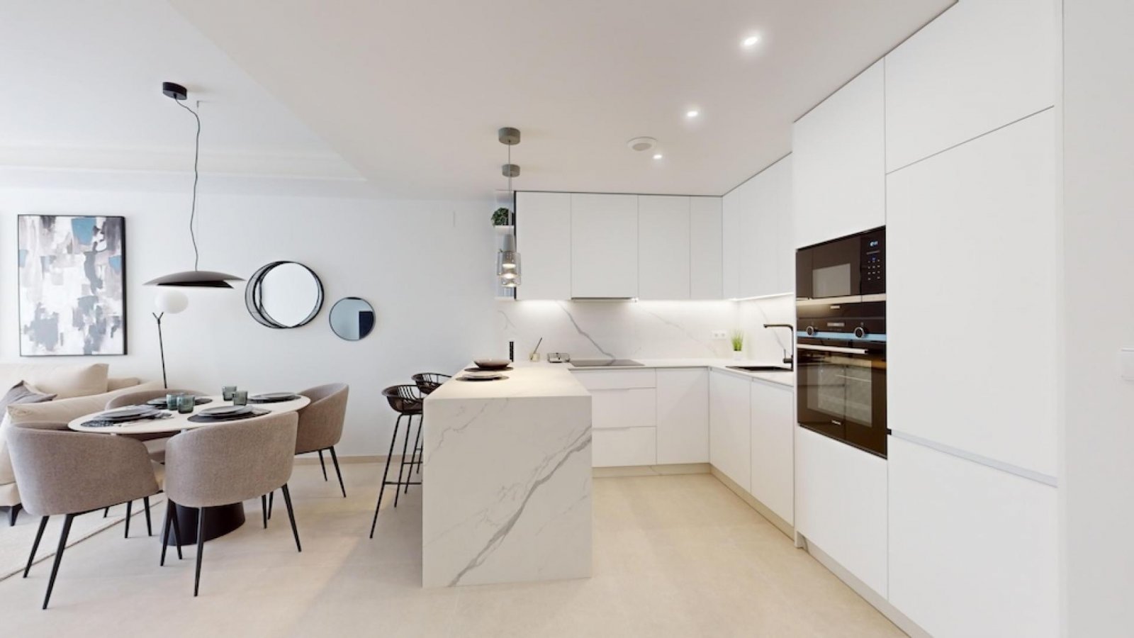 Stilvolles Apartment mit Terrasse & Pool