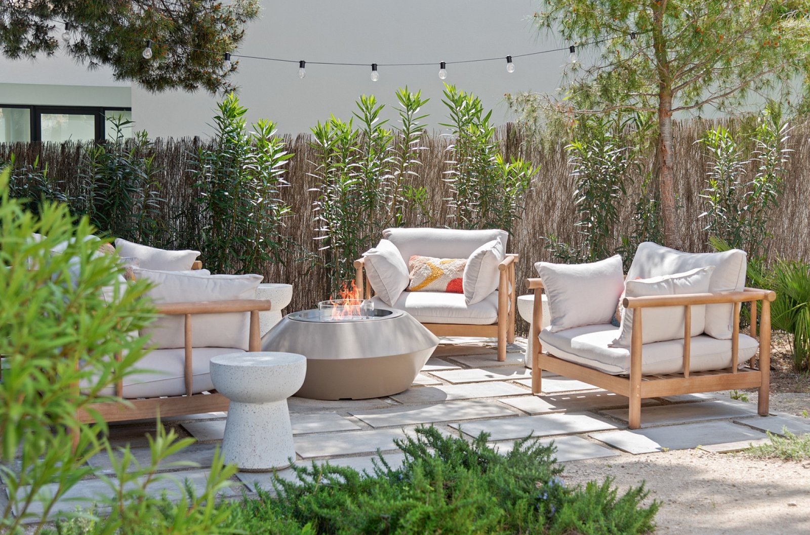 Designvilla mit Untergeschoss & eigenem Pool