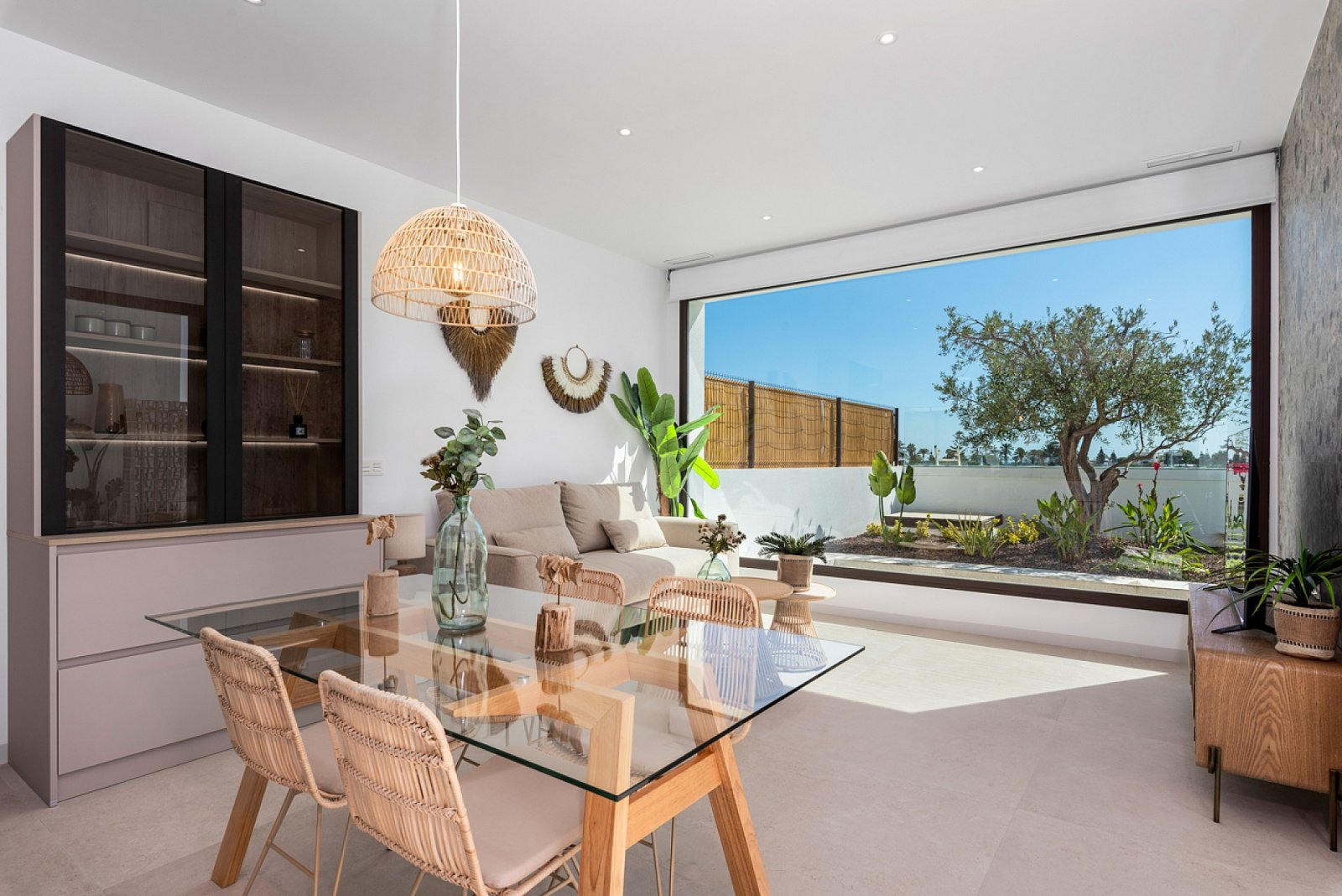 Exklusive Villa mit Privatpool und Golfblick