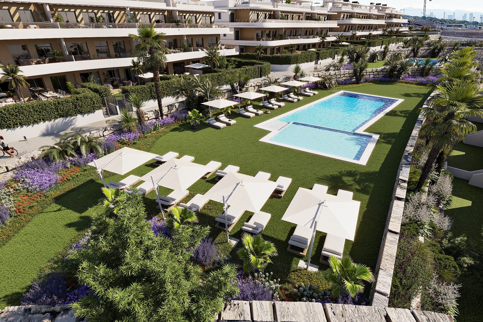 Finestrat: Stilvolles Wohnen mit Pool, Fitness & Meerblick 