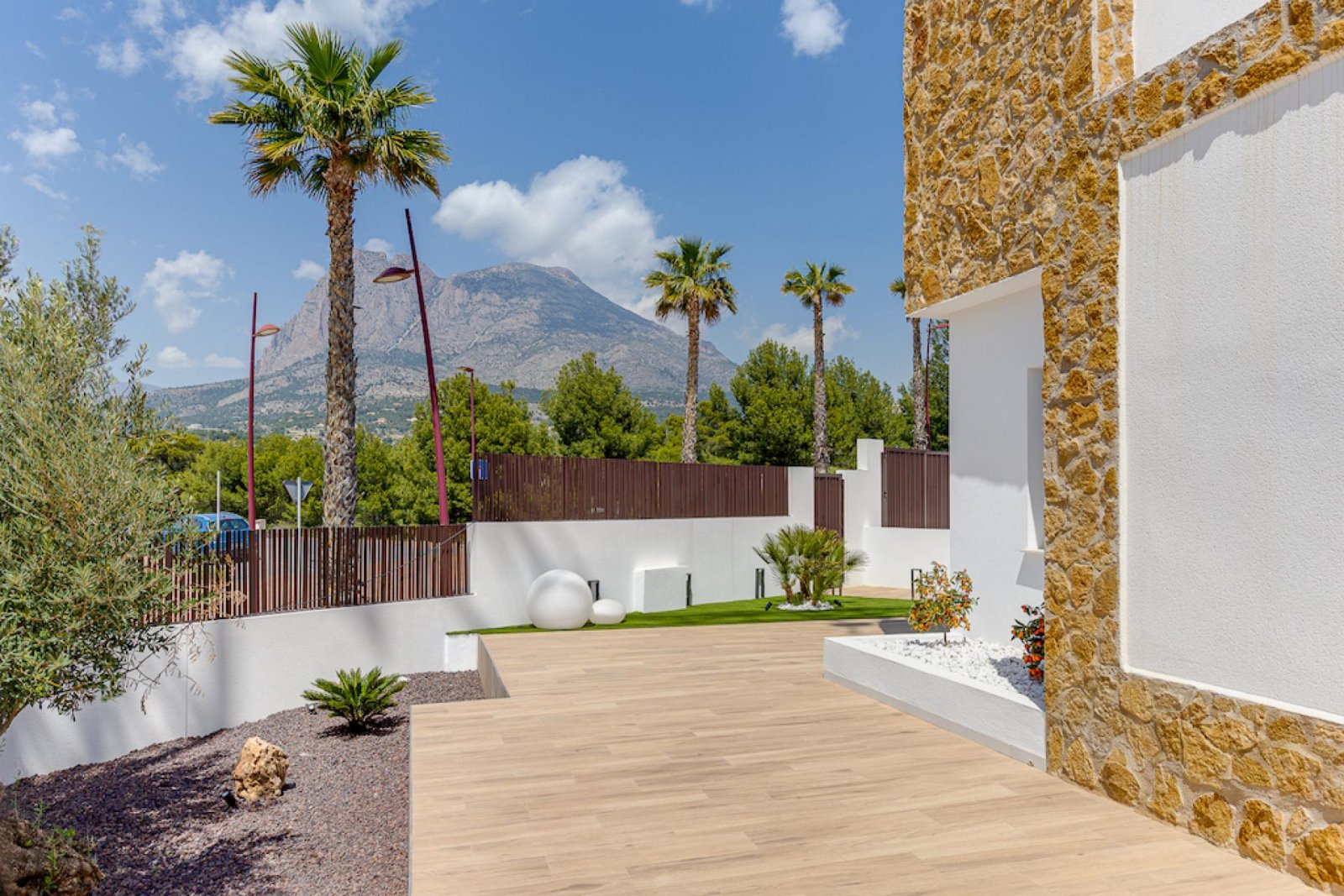 Moderne Villa mit 360° Panorama und Meerblick