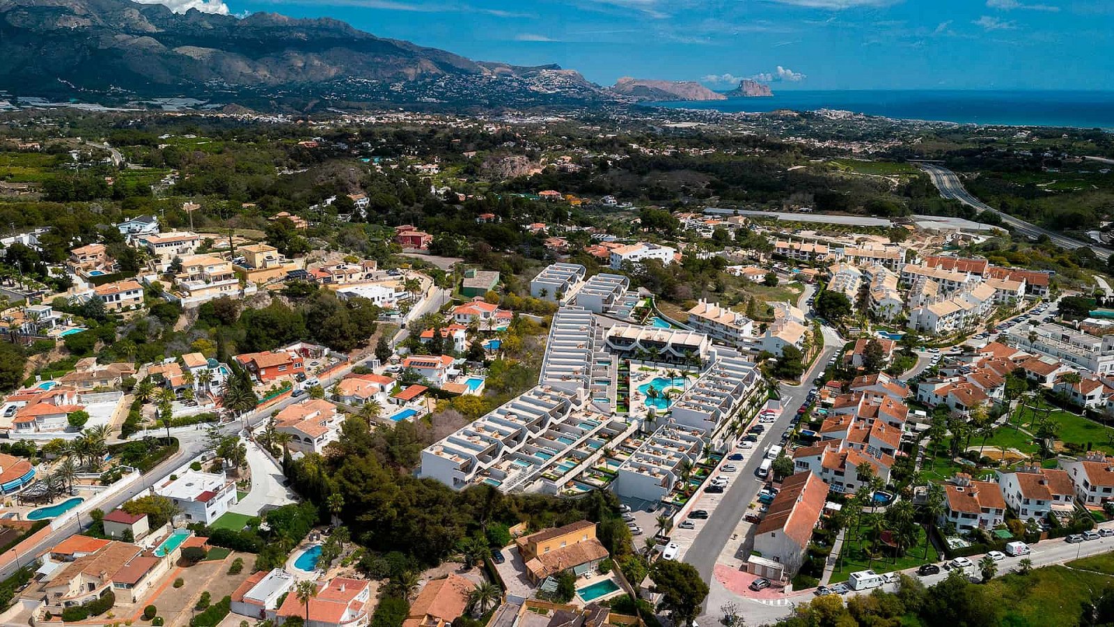Gartenwohnung mit Pool und mediterranem Lebensgefühl
