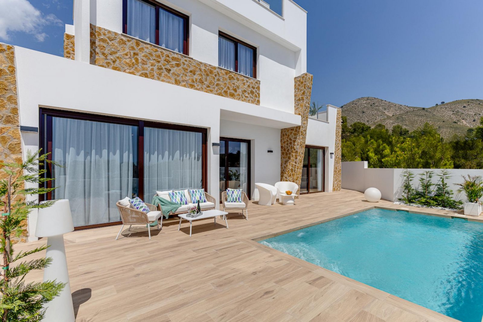 Elegante Villa in einzigartigem Salisol Hills-Projekt
