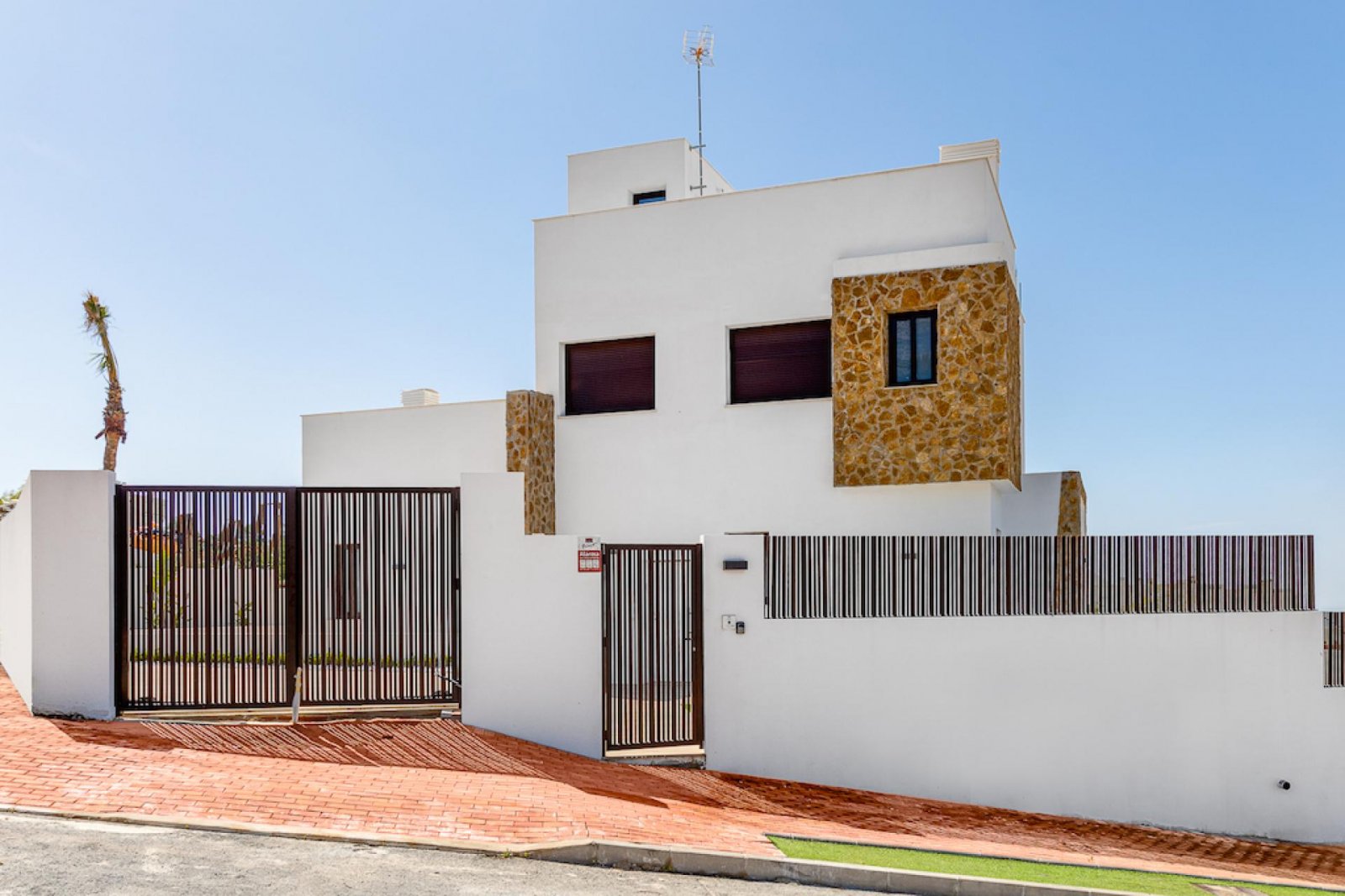 Elegante Villa in einzigartigem Salisol Hills-Projekt