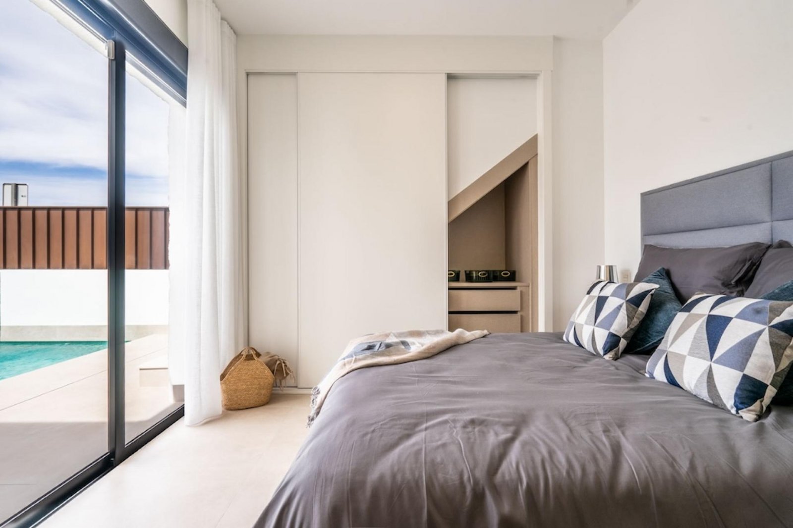 Luxuriöse Villa mit 3 Schlafzimmern, 2 Bädern, privatem Pool und eigenem Parkplatz