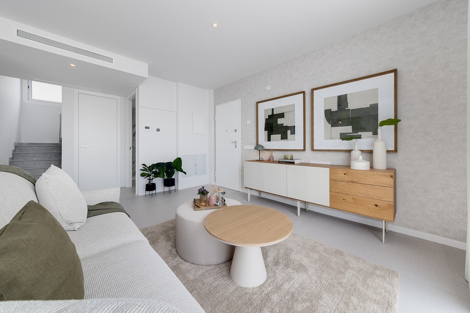 Modernes Zuhause mit Panorama & Pool