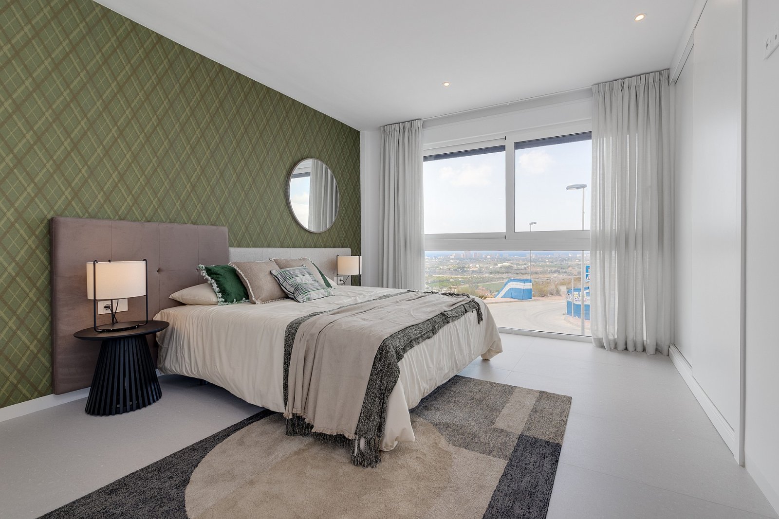 Modernes Zuhause mit Panorama & Pool