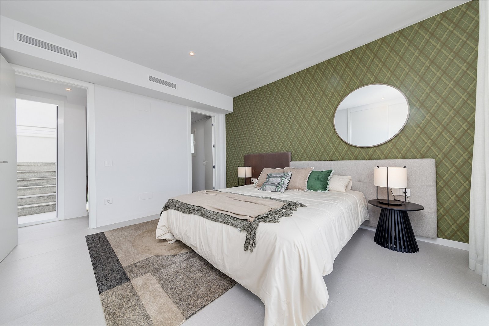 Modernes Zuhause mit Panorama & Pool