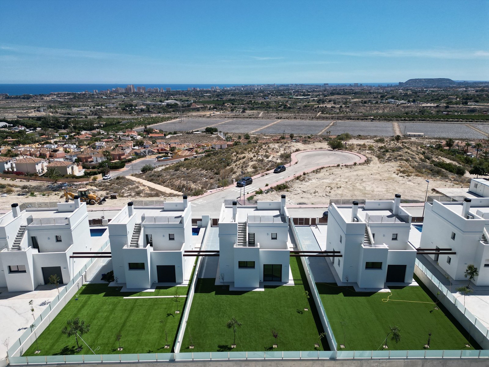 Modernes Zuhause mit Panorama & Pool