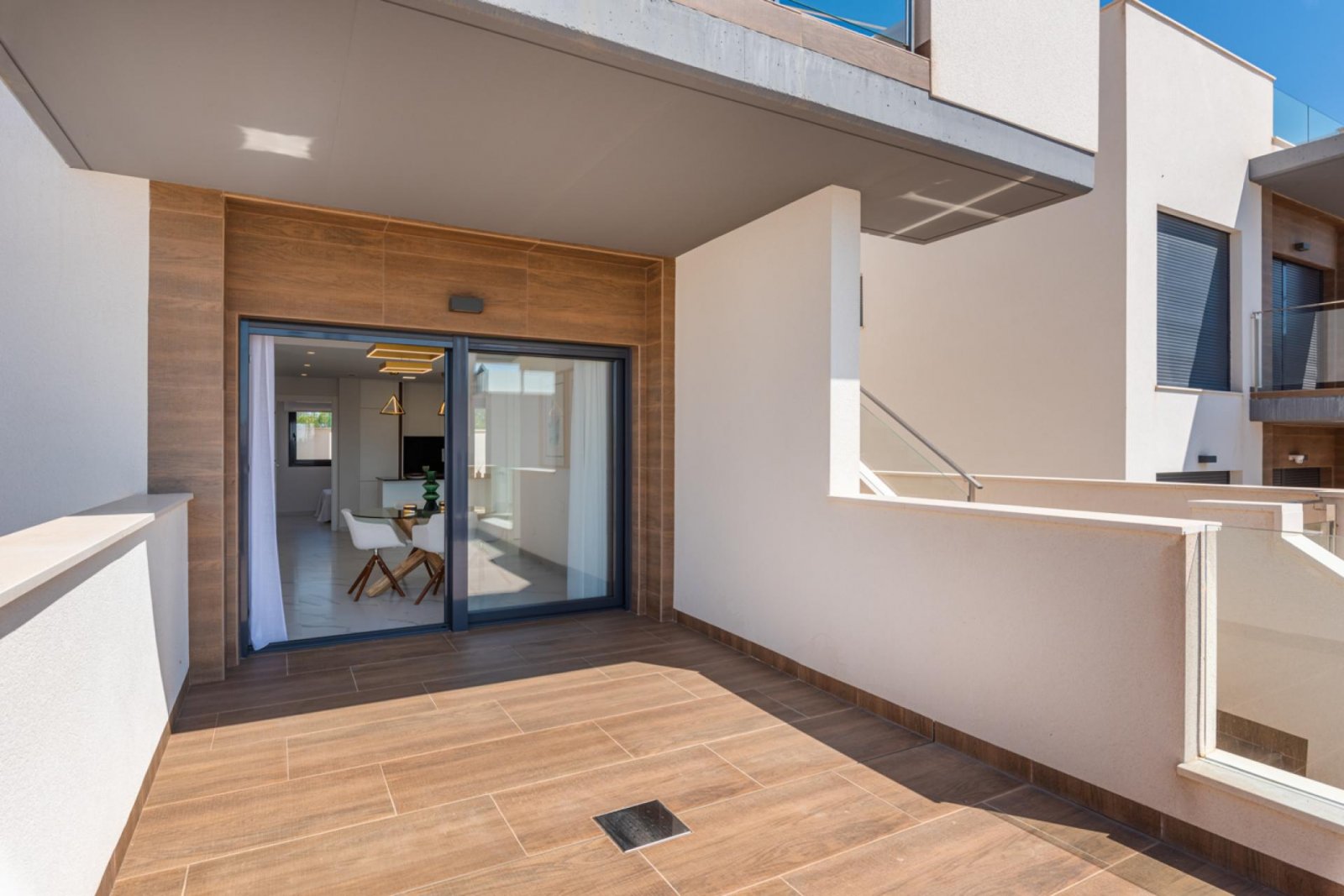 Komfortable Wohnung mit Garten oder Dachterrasse