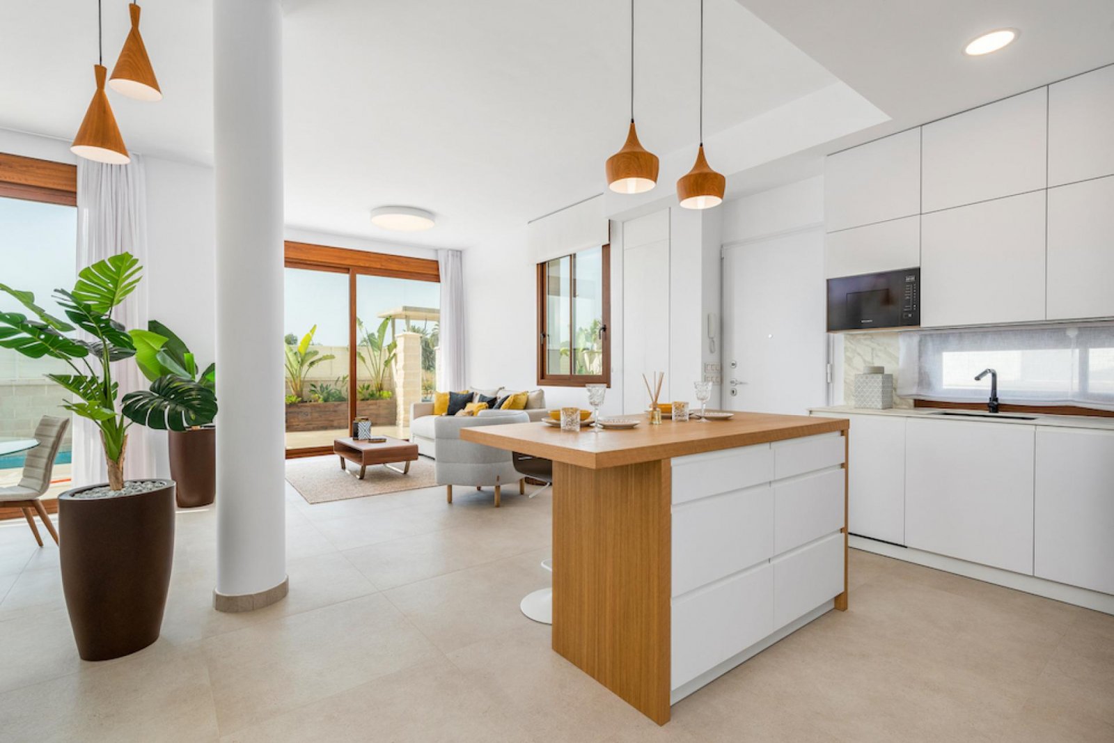 Strandnahe Villa mit Privatpool