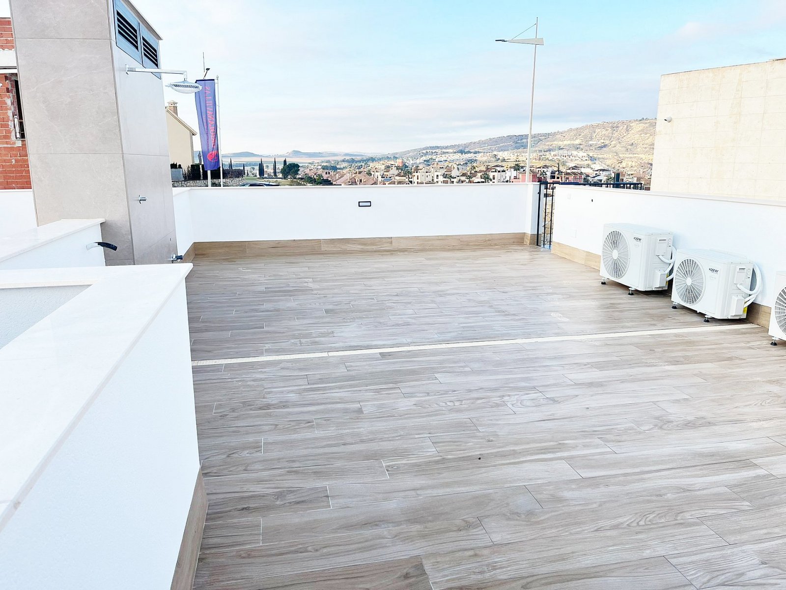 Premium-Villa mit Pool in begehrter Golflage