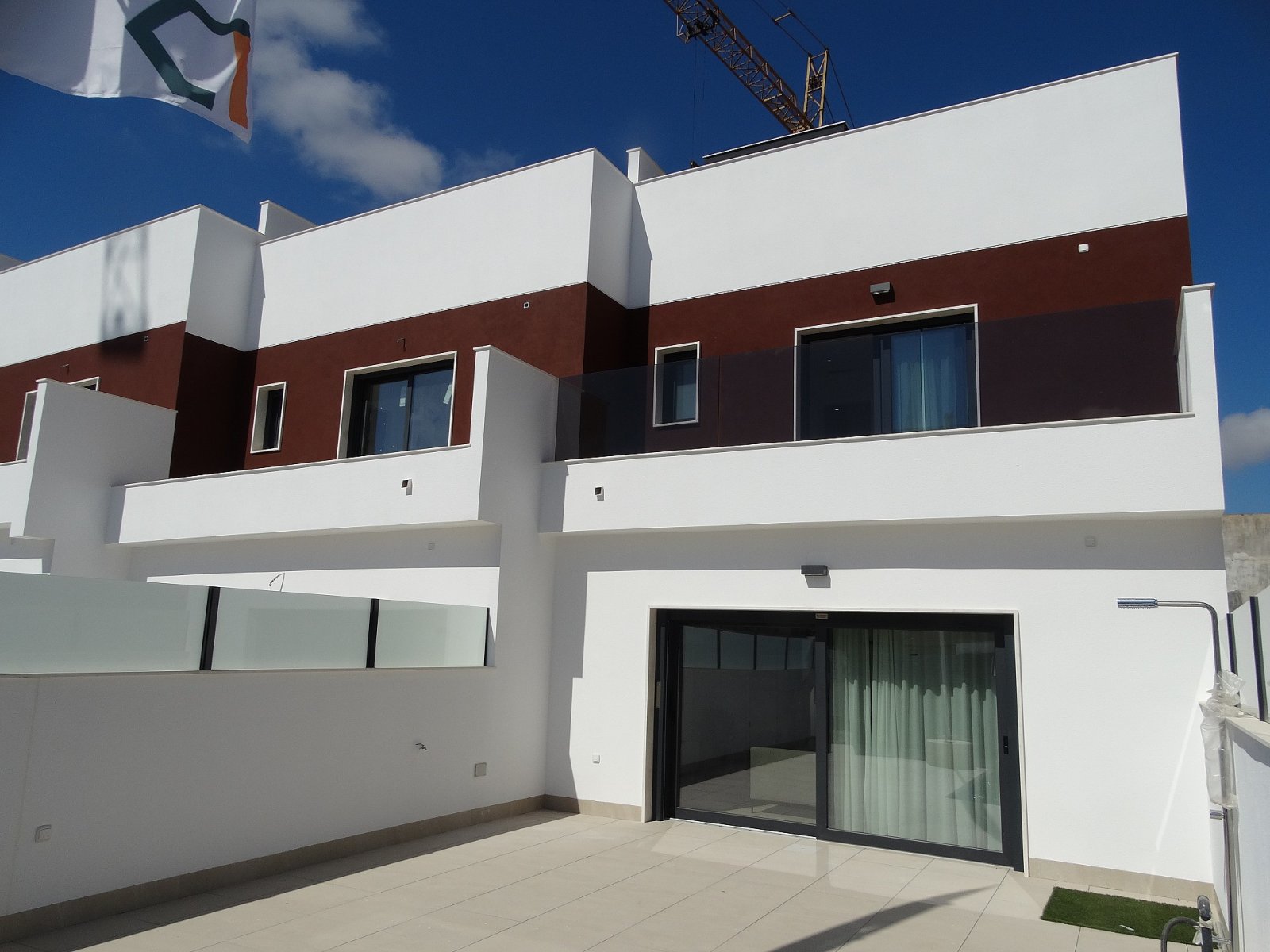Santiago de la Ribera: Exklusive Villa mit Privatpool nur 100 m vom Strand 