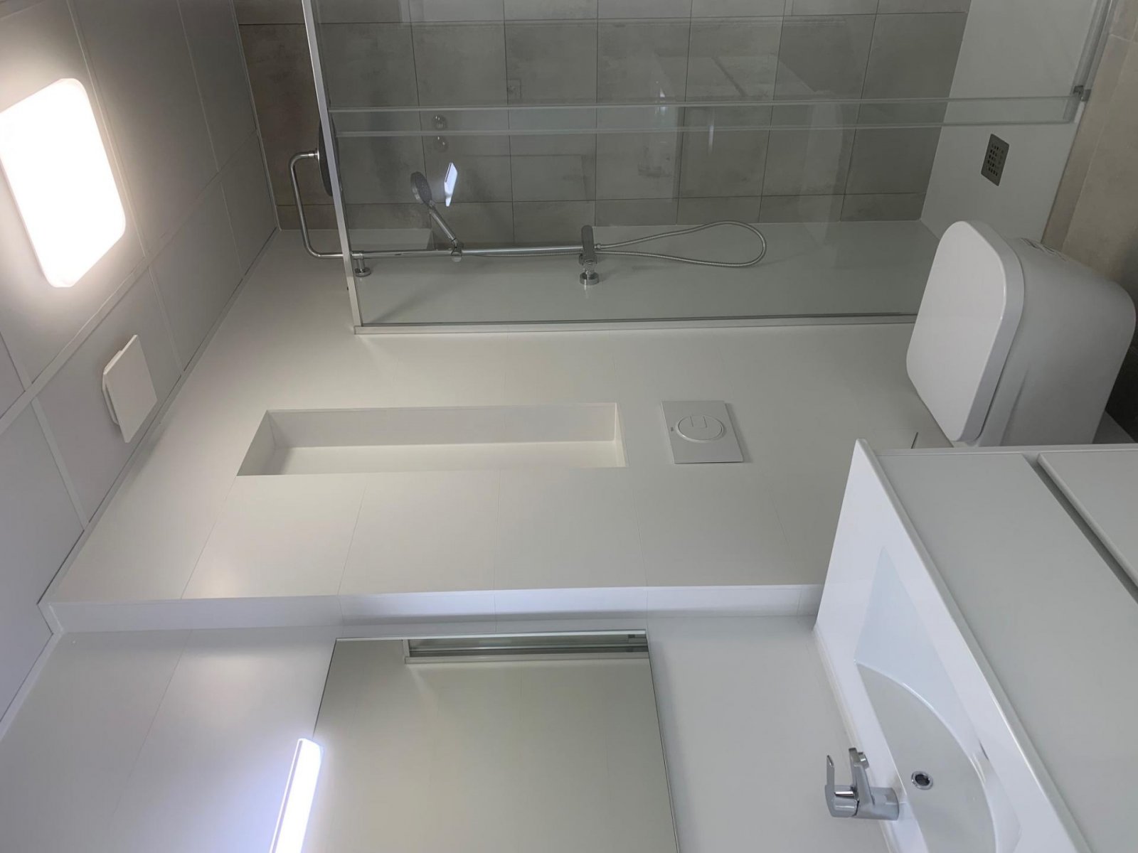 Moderne Villa mit privatem Pool & Garten