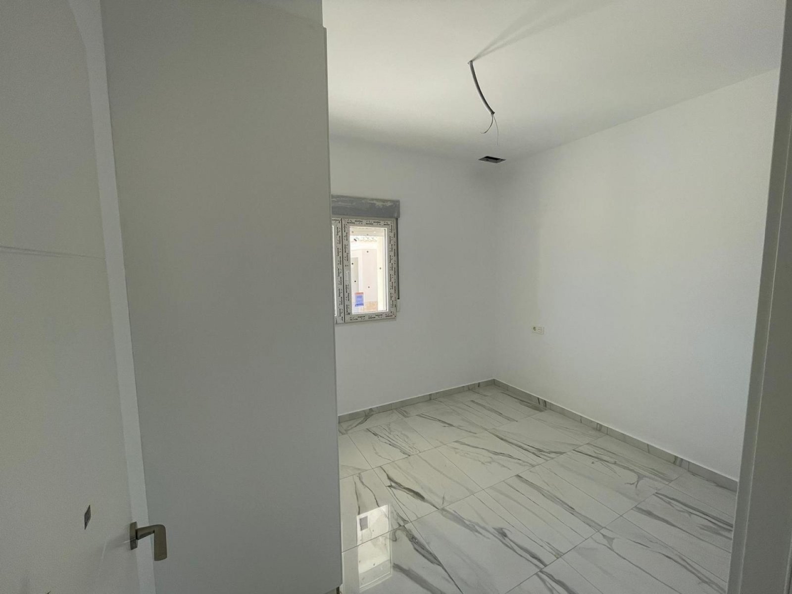 Individuelle Neubauvilla unter der Sonne Alicantes