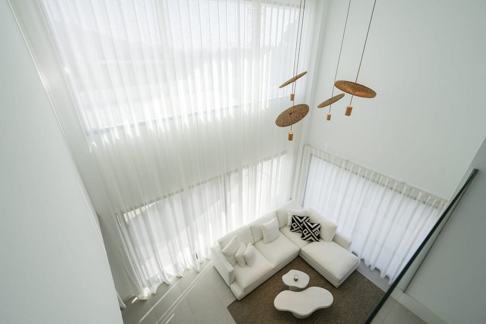 Moderne Villa mit Pool, Garage und erstklassiger Lage