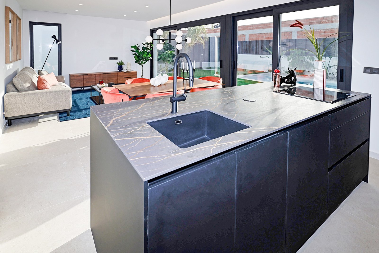 Exklusive Villa mit Pool und Garten in Molina de Segura