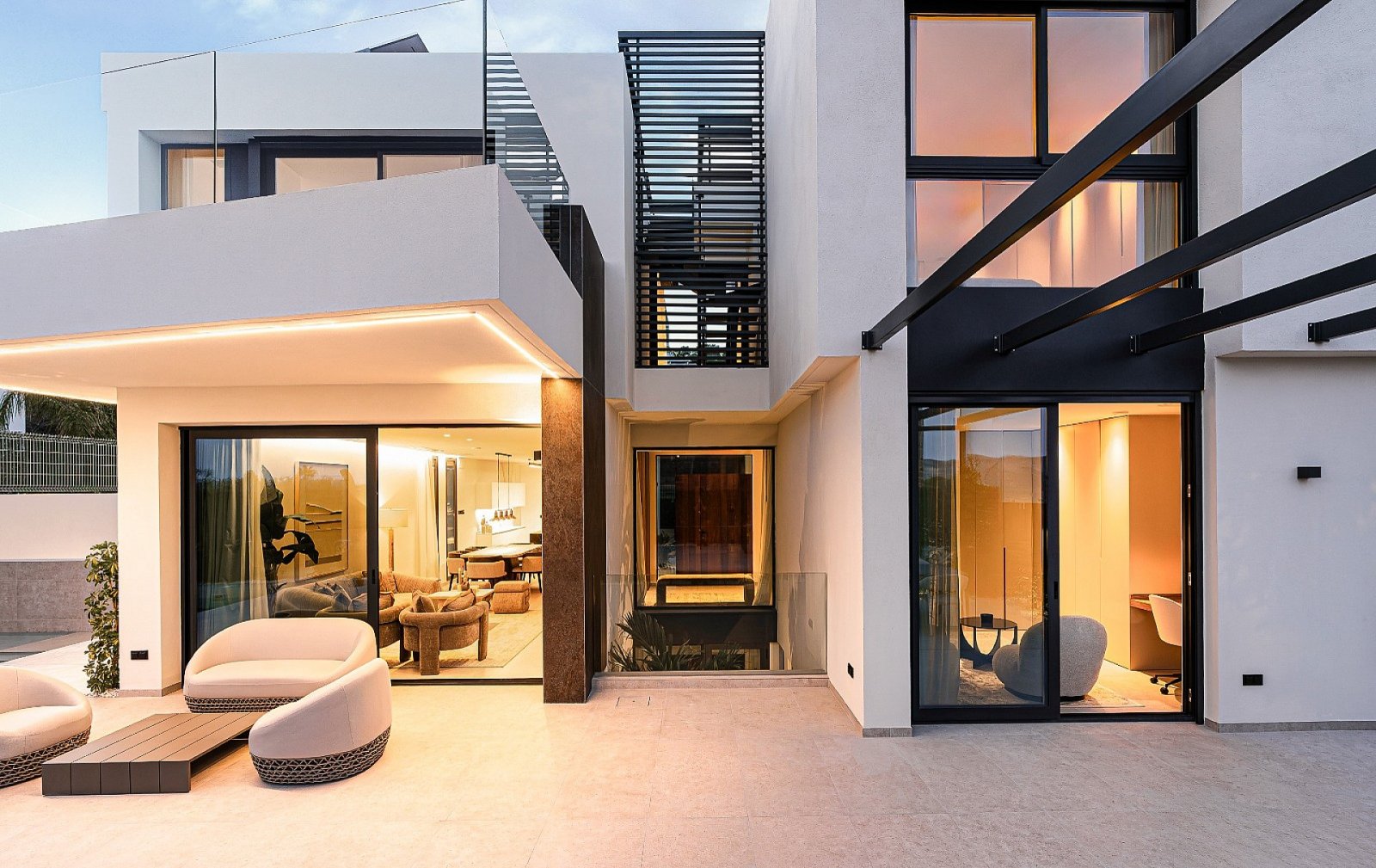 La Nucia: Einzigartige Luxusvilla mit Pool & 5 Schlafzimmern 