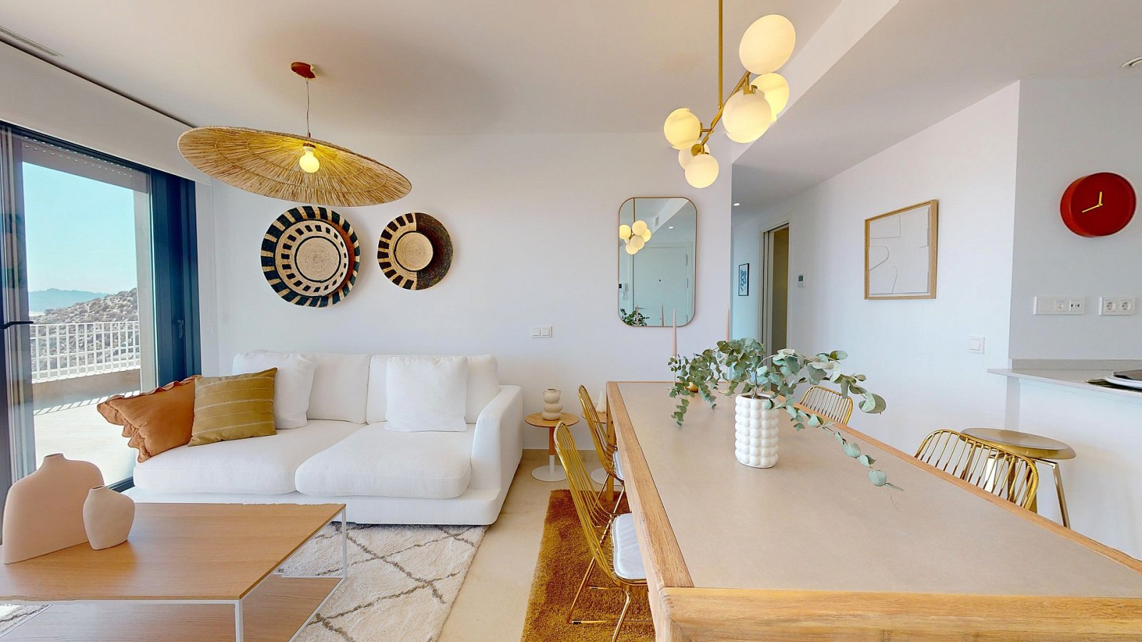 Luxus-Apartment mit Meerblick, Terrasse & Pool