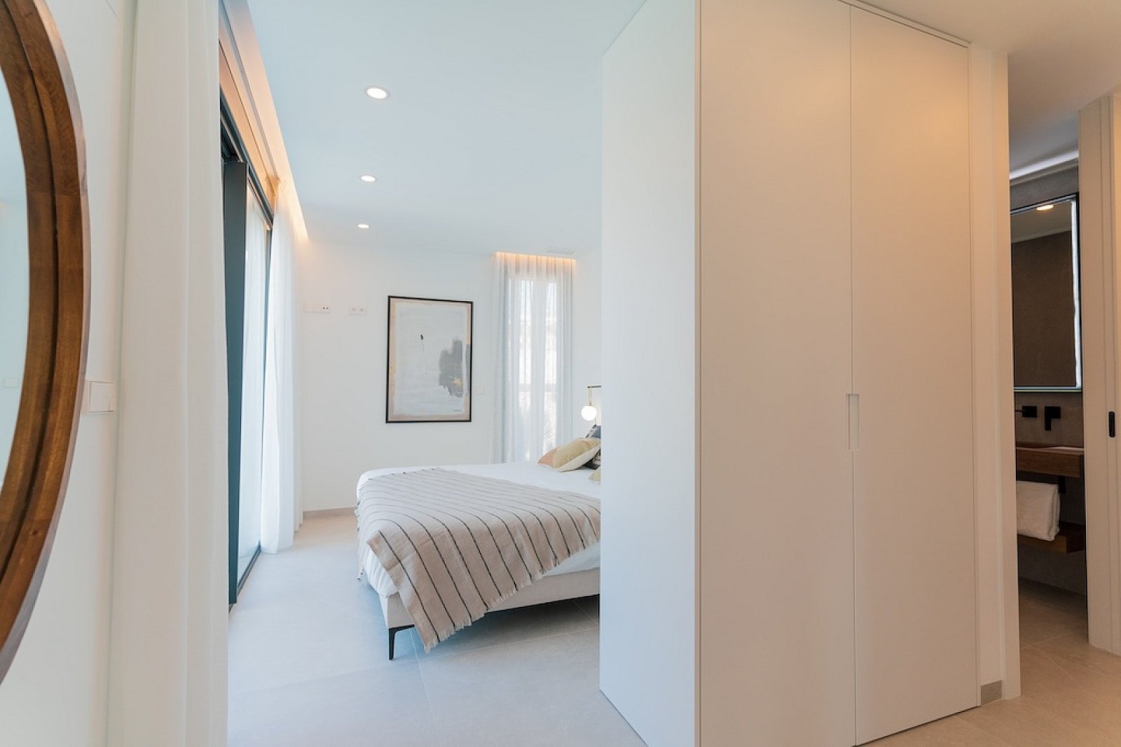Moderne Villa mit privatem Pool