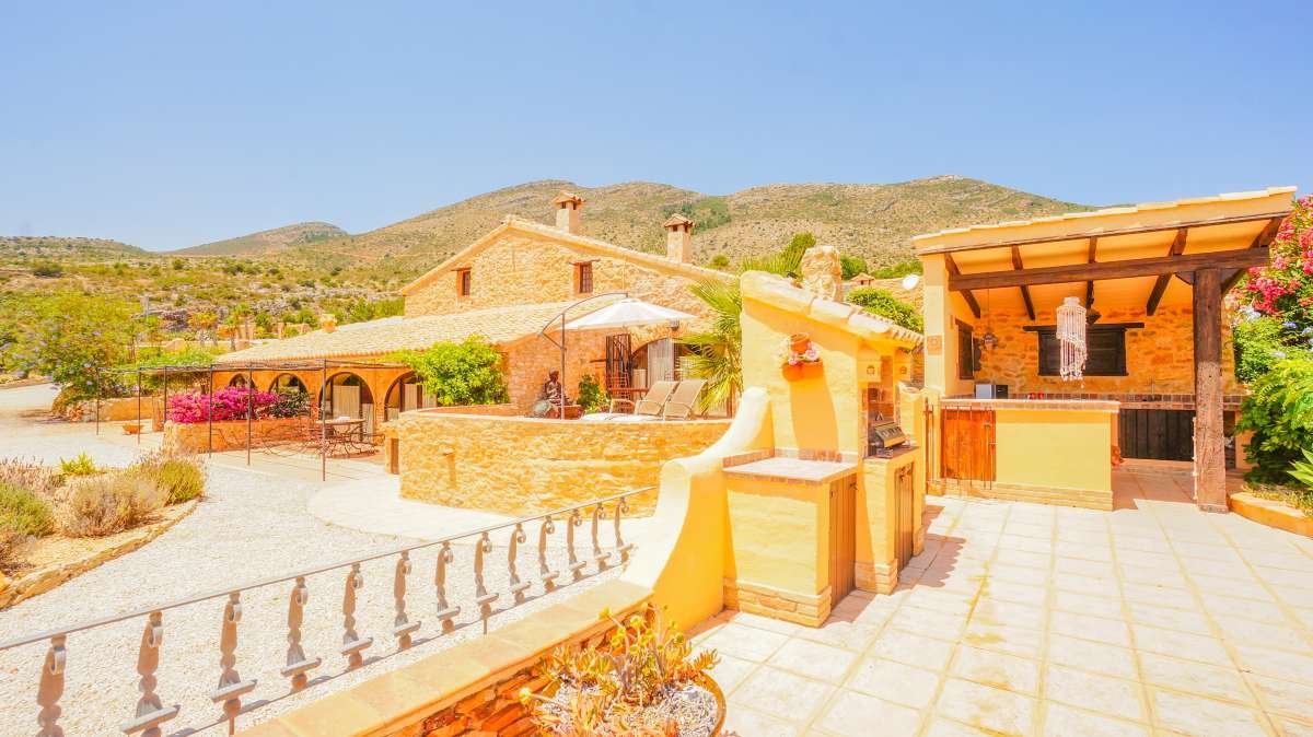 Charmante Finca mit Hotel-Lizenz und Potenzial