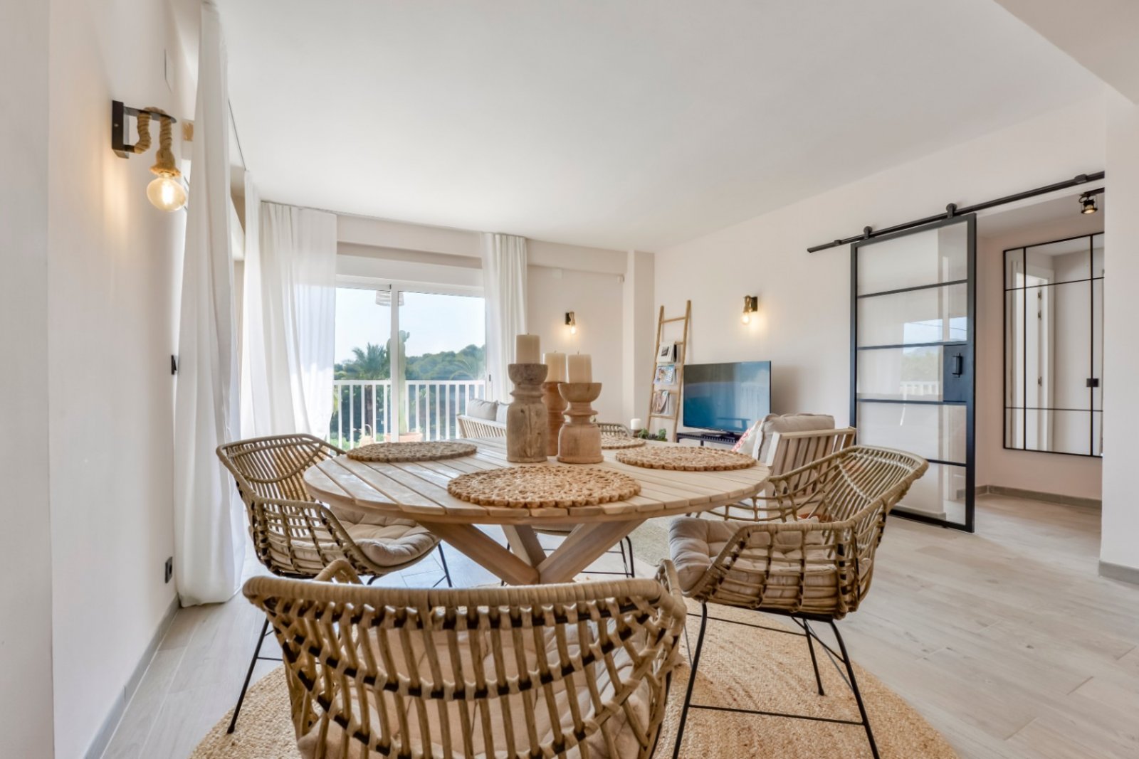 Stilvolle Wohnung in direkter Strandnähe